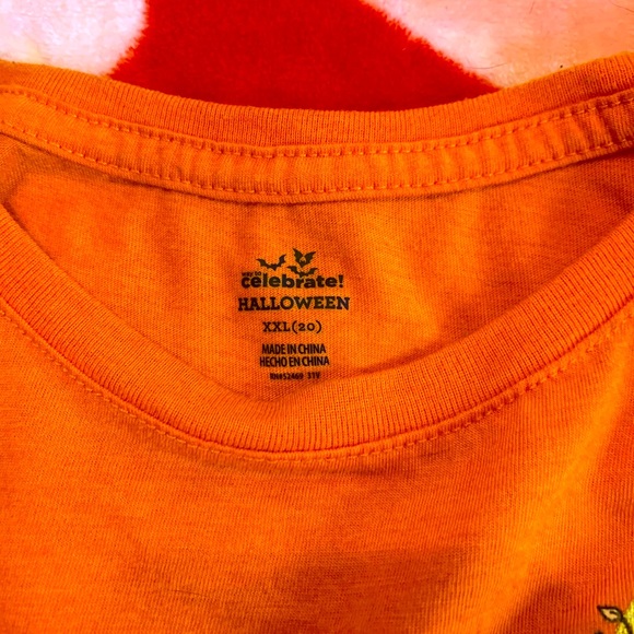 Womens Halloween Graphic Tee size 2x Bundle(Contains 3 Shirts) - Picture 9 of 9